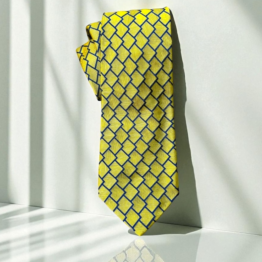 PAUL STUART WOVEN SILK DECO TIE ENGLAND